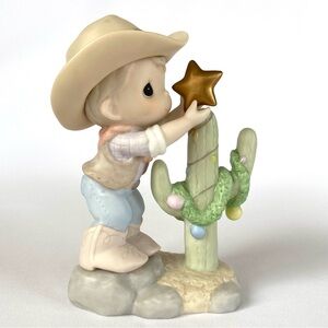 Precious Moments “Warmest Wishes For The Holidays” Vintage 1999 Figurine 455830